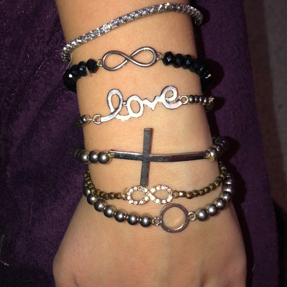 Stretchy Braclets
